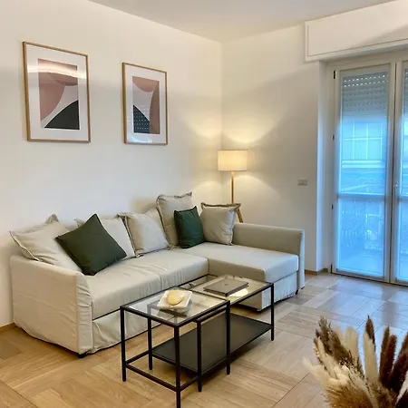 Faenza 18, A Cozy Apartamento Milán